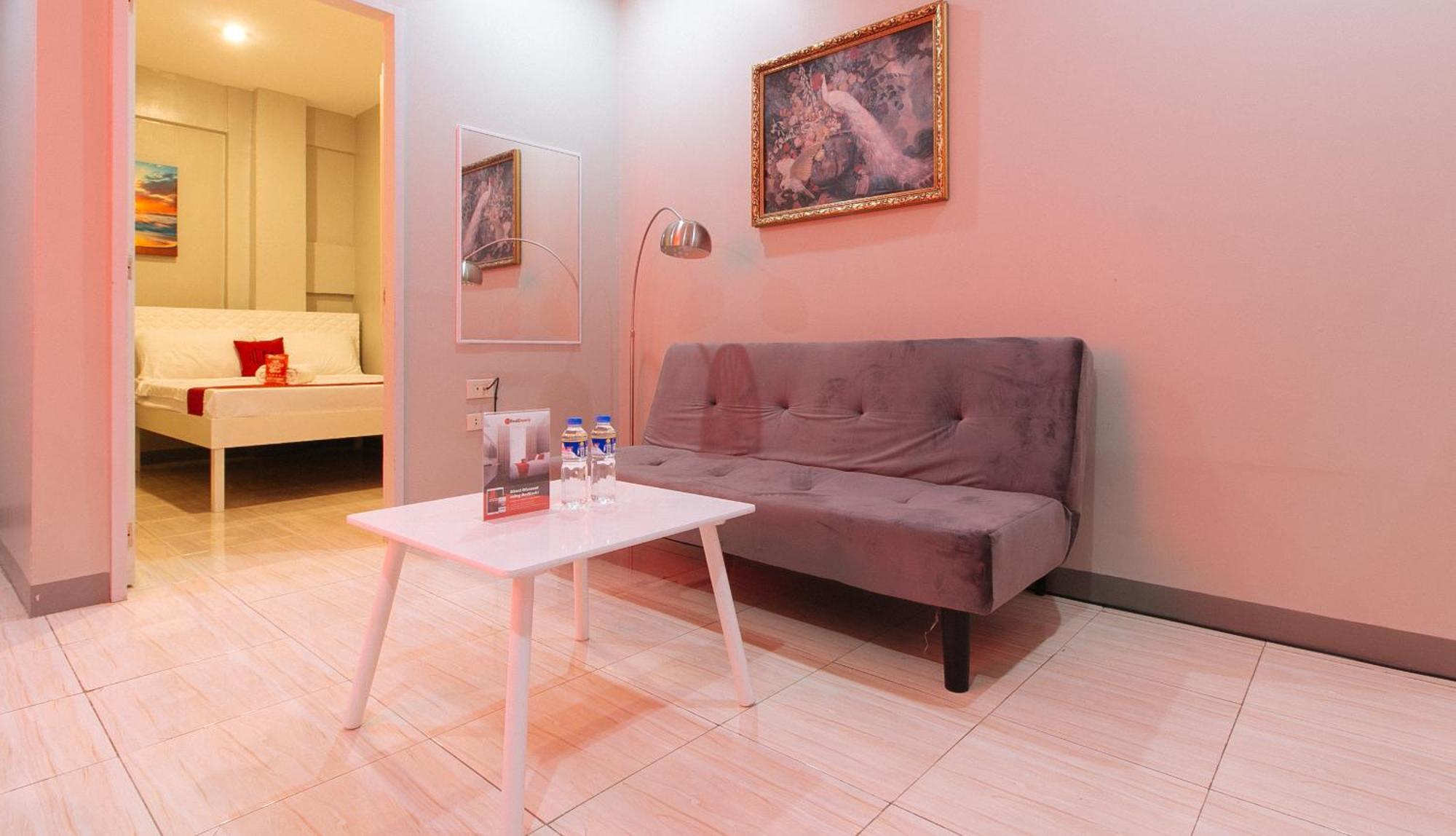 Reddoorz Near Christ The King Medical Center Ξενοδοχείο Las Piñas Εξωτερικό φωτογραφία
