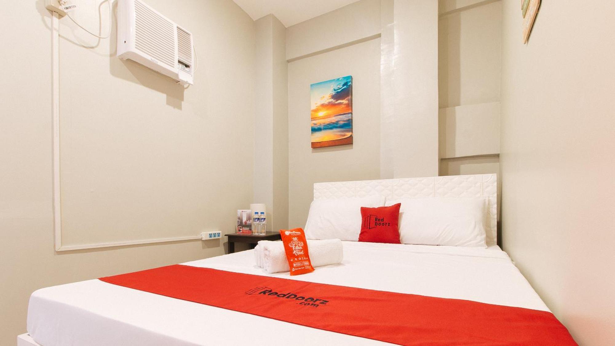 Reddoorz Near Christ The King Medical Center Ξενοδοχείο Las Piñas Εξωτερικό φωτογραφία