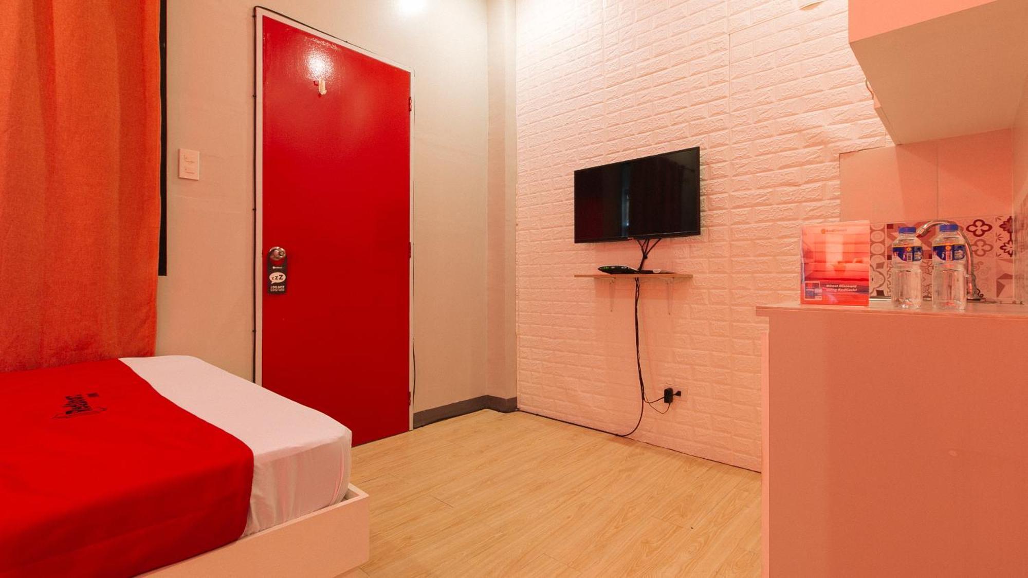 Reddoorz Near Christ The King Medical Center Ξενοδοχείο Las Piñas Εξωτερικό φωτογραφία